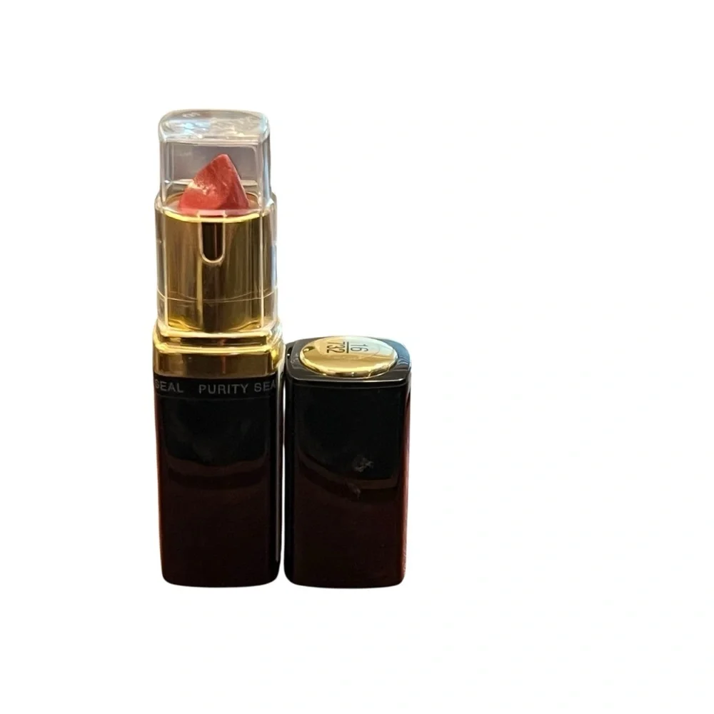 Maybelline Revitalizing Lip Color #16 Red‎ Brocade NEW Lipstick Beauty Makeup